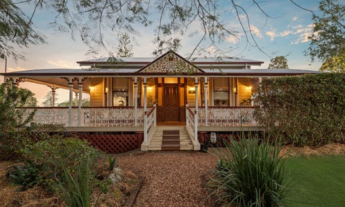 14 Whitehill Road, Newtown