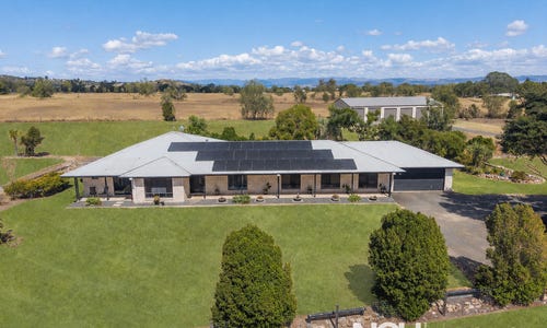 9 Cricklewood Court, Plainland — sold property
