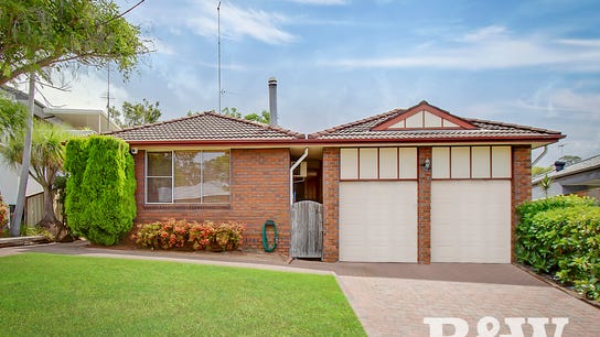 Property at 11 McCartney Crescent, St Clair, NSW 2759