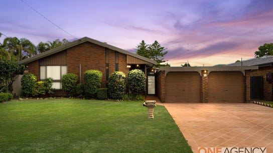 Property at 18 Karingal Close, Woy Woy, NSW 2256