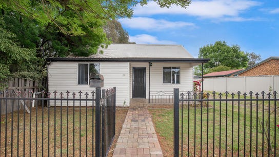 Property at 267 Dumaresq Street, Armidale, NSW 2350