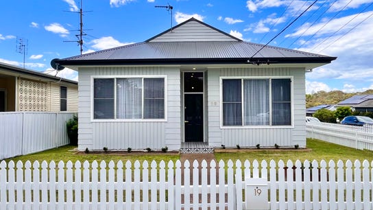 Property at 19 Ridley Street, Charlestown, NSW 2290