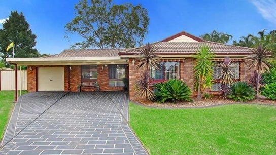 Property at 7 Biwa Close, St Clair, NSW 2759