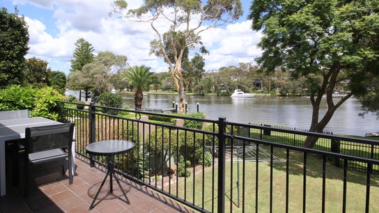 Property at 15 Burbank Avenue, East Hills, NSW 2213