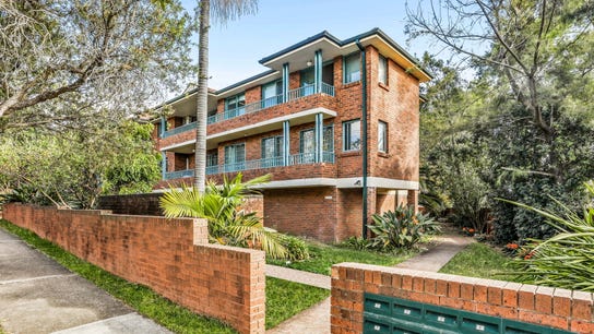 Property at 2/25-29 Loftus Street, Campsie, NSW 2194