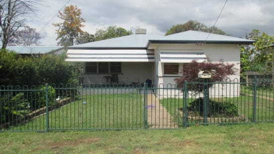 Property at 13 Croydon Avenue, Tamworth, NSW 2340