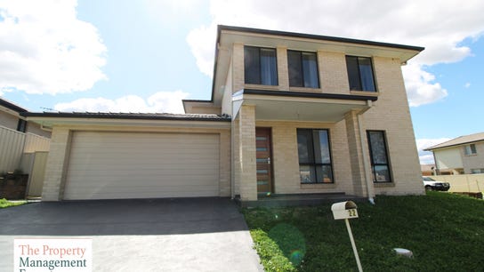 Property at 22 Affleck Garden, Middleton Grange, NSW 2171