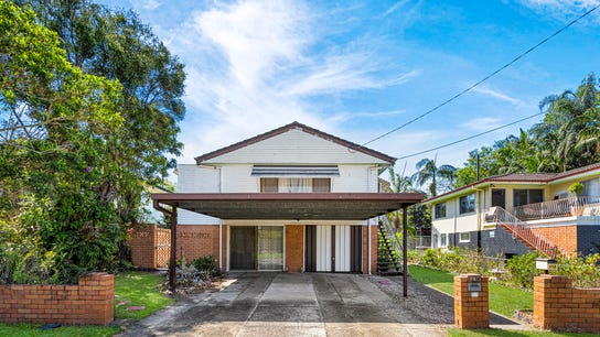 Property at 110 Dykes Street, Mount Gravatt East, QLD 4122