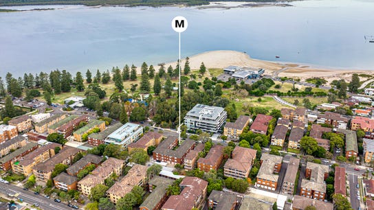 Property at 2/166 Russell Avenue, Dolls Point, NSW 2219