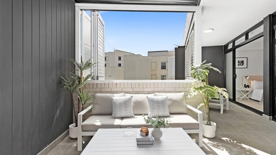 Property at 305/18-28 Neild Avenue, Darlinghurst, NSW 2010