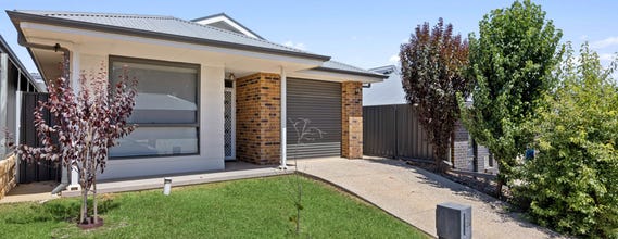 24 Amblemead Drive Mount Barker SA 5251 property .au