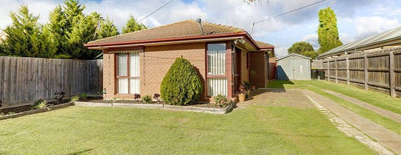 39 Denny Place, Melton South, Property History & Address Research