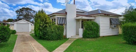 Property at 15 Robert Street, South Tamworth, NSW 2340