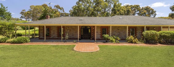 5 Bonney Road Mount Barker Springs SA 5251 property .au