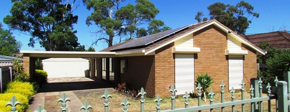 39 Denny Place, Melton South, Property History & Address Research