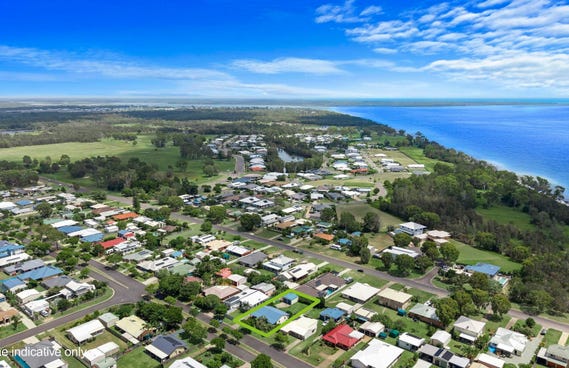 36 Beach Drive, Burrum Heads QLD 4659 - property.com.au
