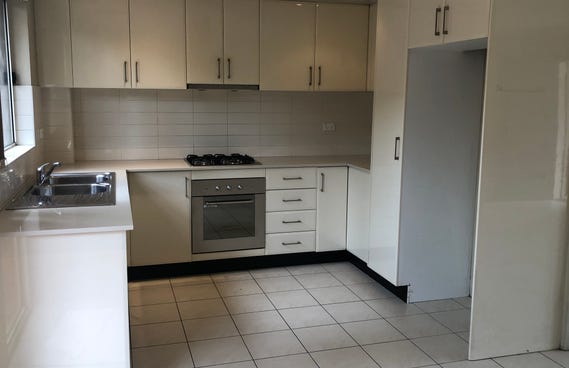 2/46 Graham Road, Narwee NSW 2209 - property.com.au