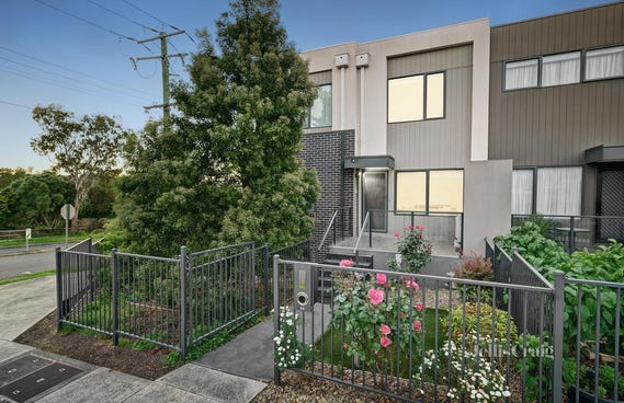 1/69 Manchester Road, Mooroolbark VIC 3138 - property.com.au