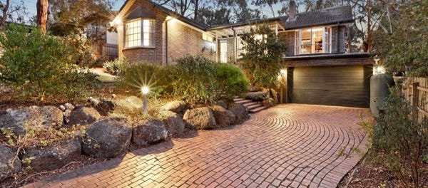 Property at 2 Woodland Grove, Montmorency, Vic 3094