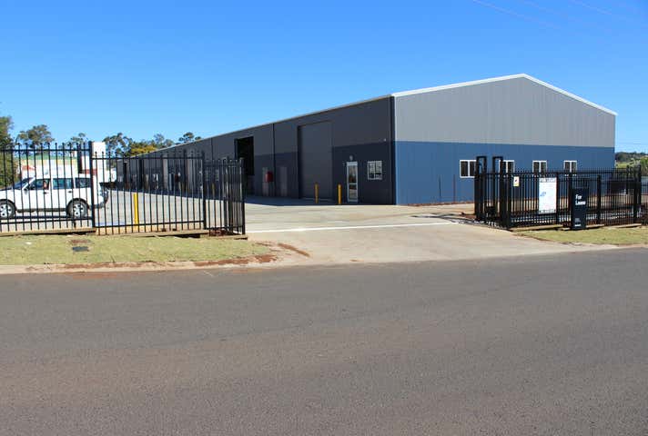 44 Jones Street, Harlaxton, Qld 4350