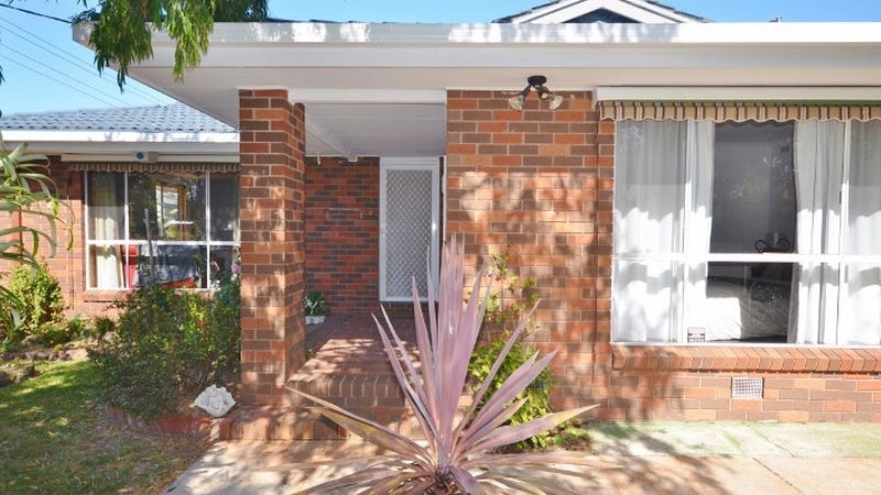 16 John Street Inverloch Vic 3996 16 John Street Inverloch Vic 3996