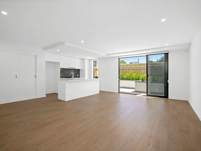 Sun-filled and simply stylish!