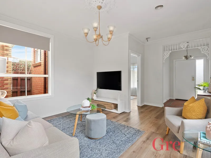 Low-maintenance family living at it's best!