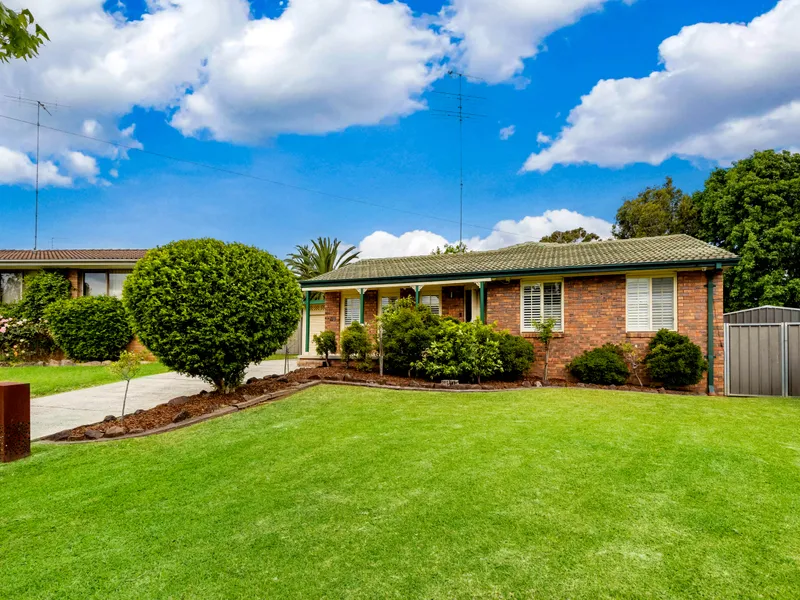 FABULOUS FAMILY HOME IN AN EXCEPTIONAL LOCATION