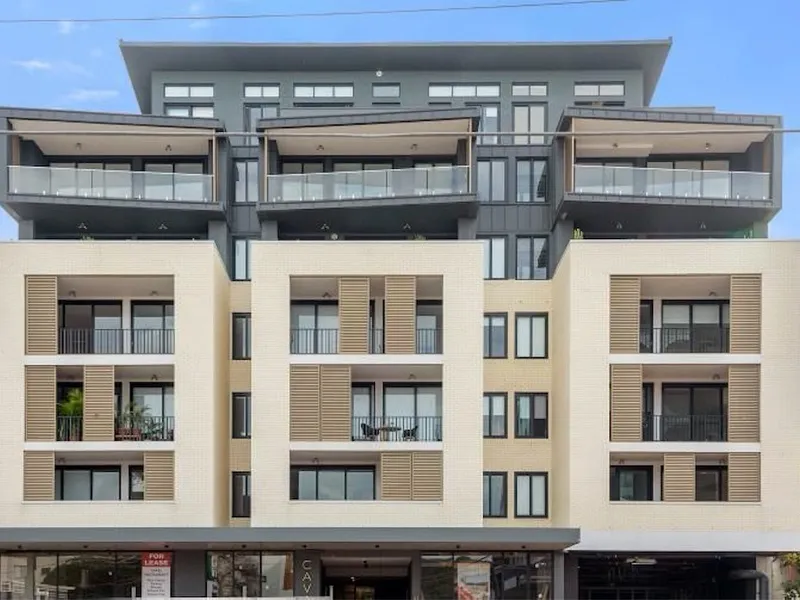 Modern Apartment Centrally Located