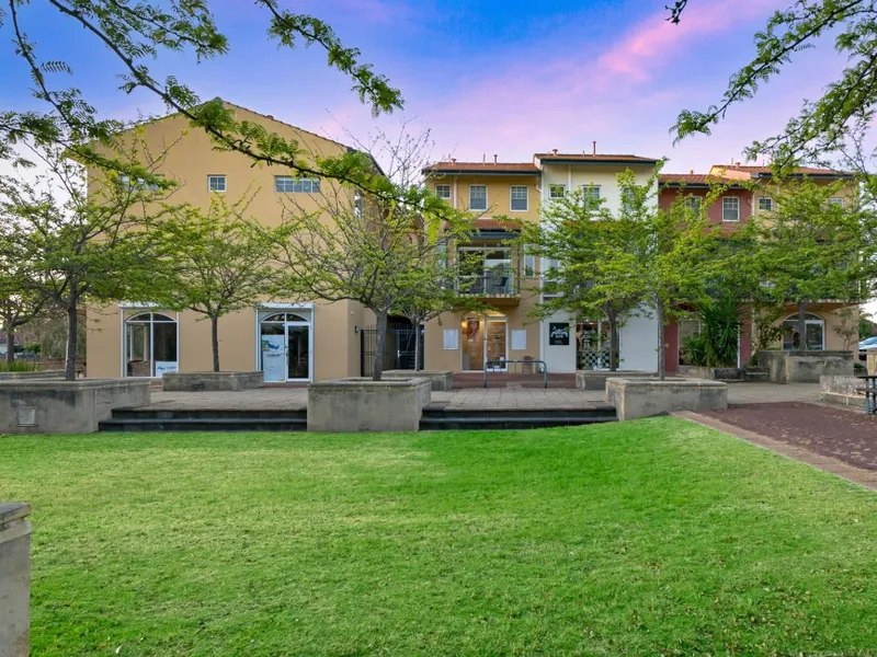 SECURE COMPLEX - BRIDGES ESTATE