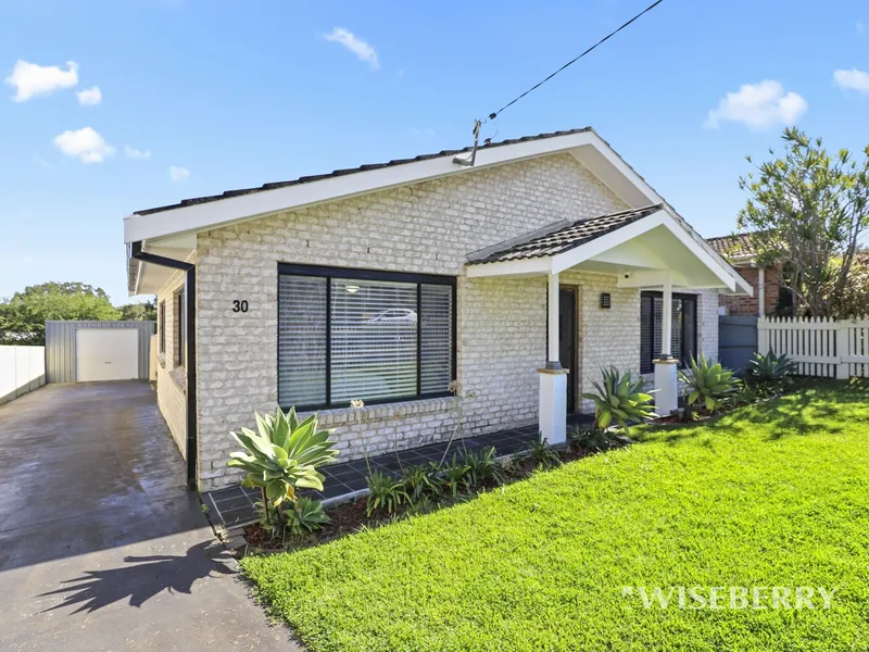 Lake Munmorah - Fully furnished Paradise.