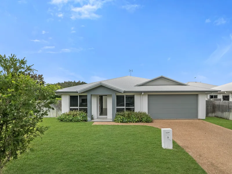 Situate yourself in the beautiful Oakdale Heights