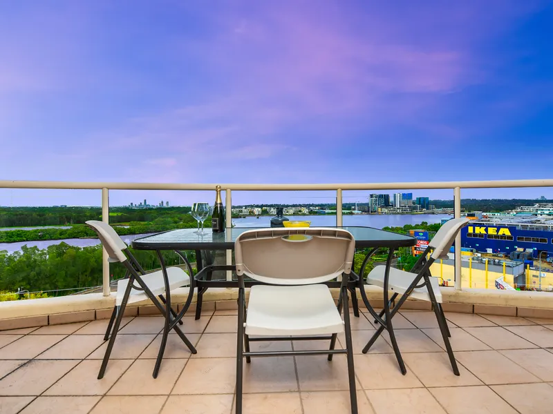 Stunning Views from every Room