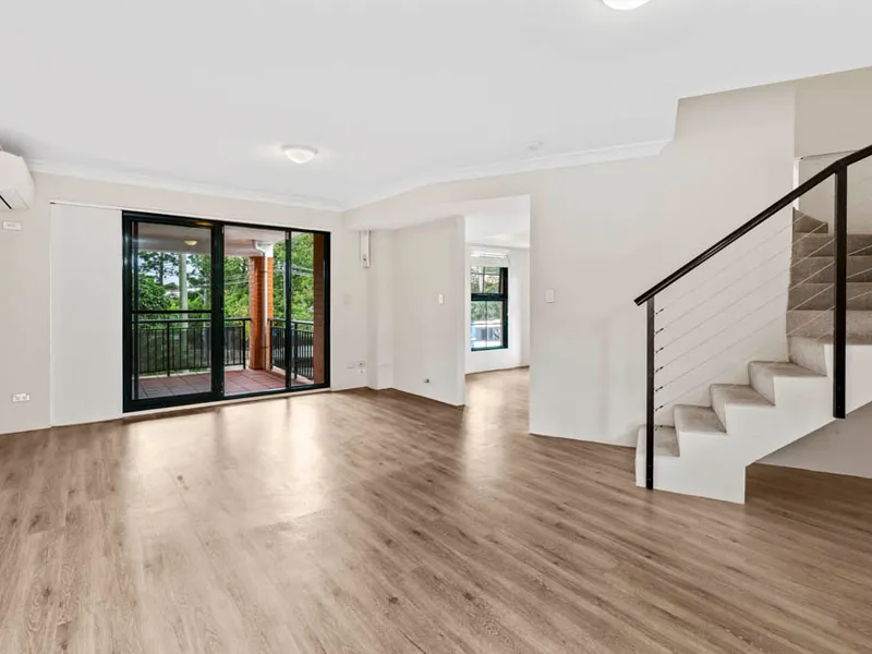 Superb townhouse with enviable lifestyle address