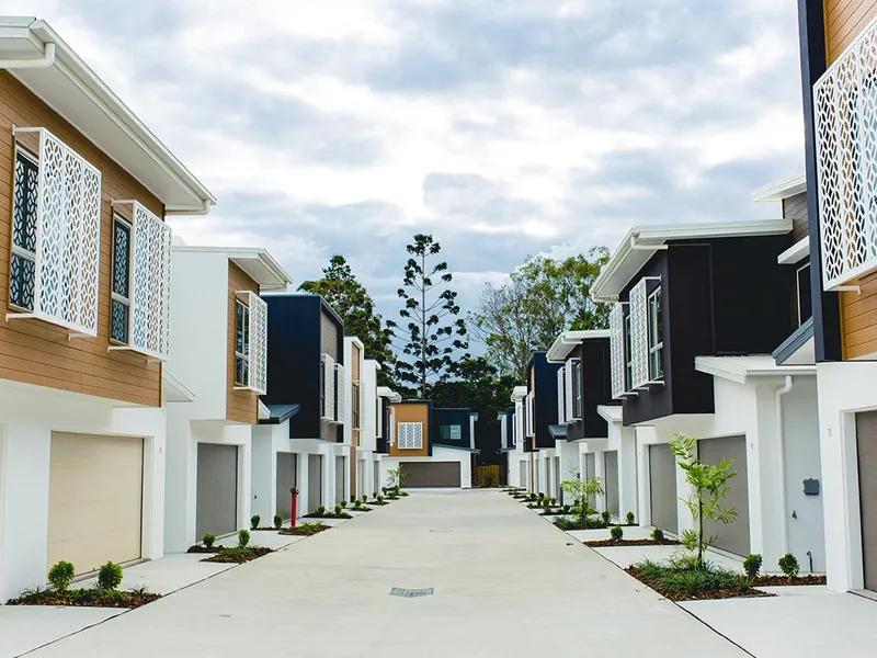 New Stylish 4-bedroom Townhomes in the Heart of Sunnybank Hills