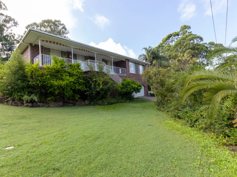 Large Family Home Located on the Myall River