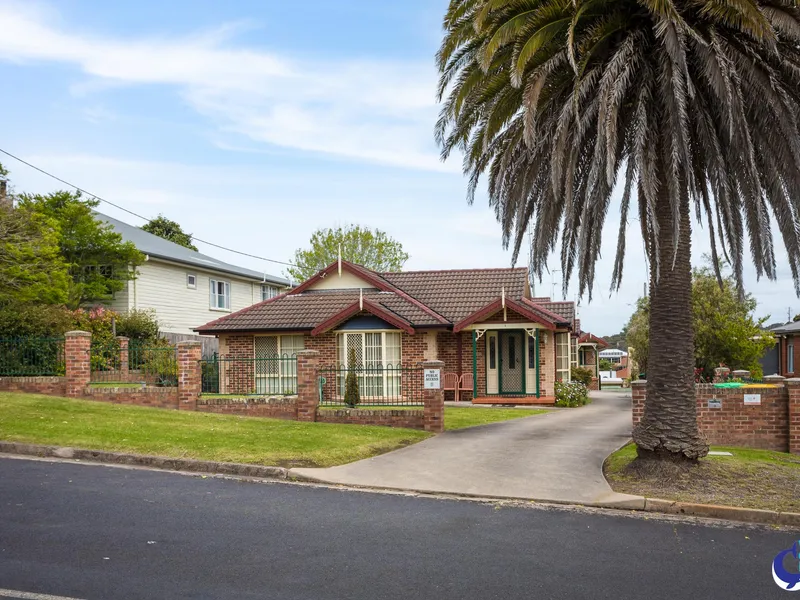 Single-level Living in a Low Maintenance Boutique Complex