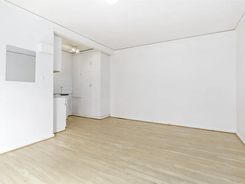Centrally located studio apartment