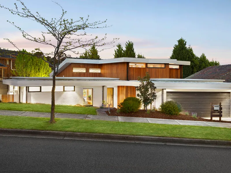 An architectural masterpiece for vibrant indoor-outdoor living