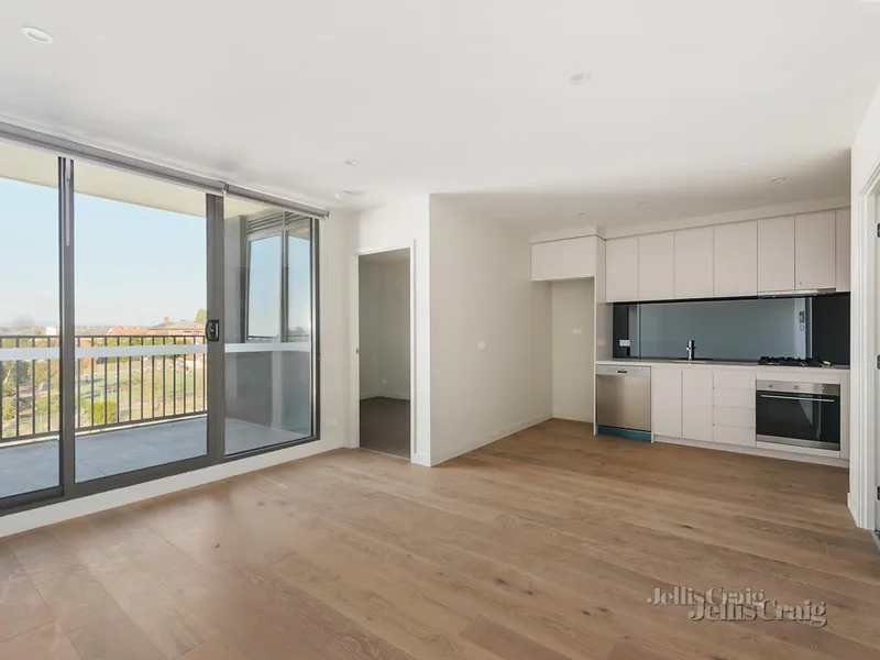 Heidelberg Central Lifestyle with Views