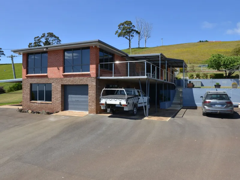 Acres, Islands and Ocean