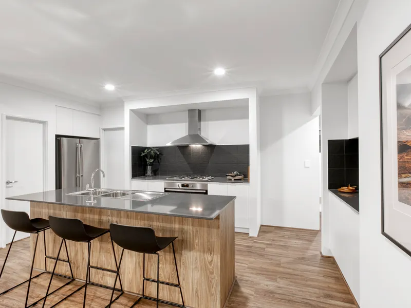 New Home and Land Package in this highly regarded suburb!