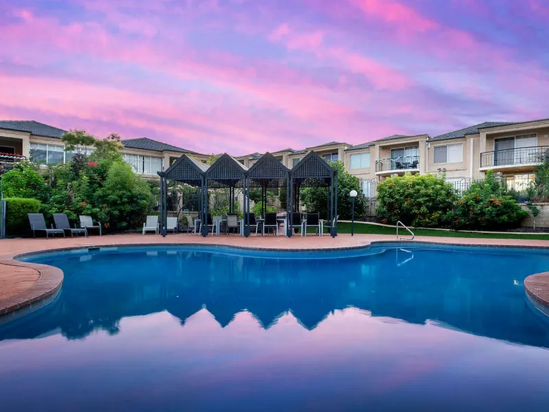 Resort style Living, with Swimming Pool