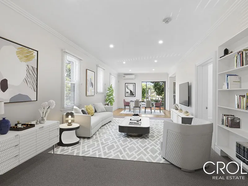 Fabulous Three Bedroom Duplex In The Heart of Mosman