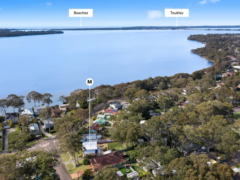 Brilliant family home on huge 954sqm block with water views