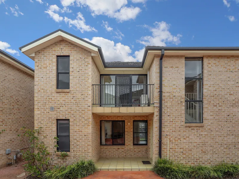 GREAT VALUE 4 BEDROOM