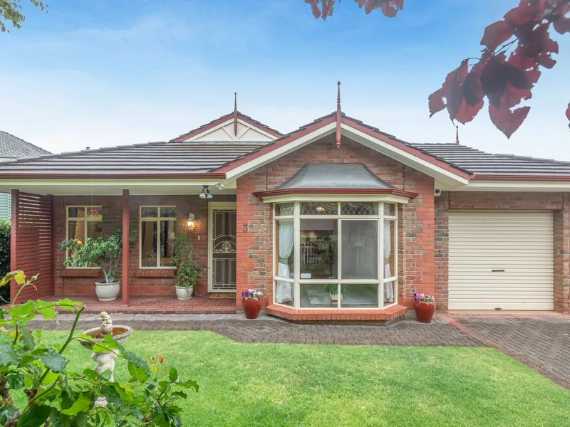 Free Standing Torrens Title Home Adjacent Murray Park Reserve