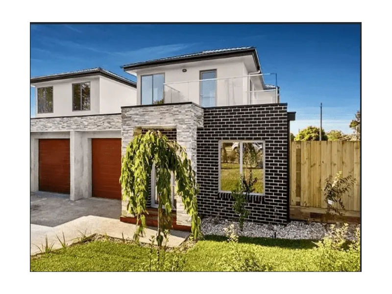 PREMIUM & SPACIOUS 4 BEDROOM FAMILY HOME