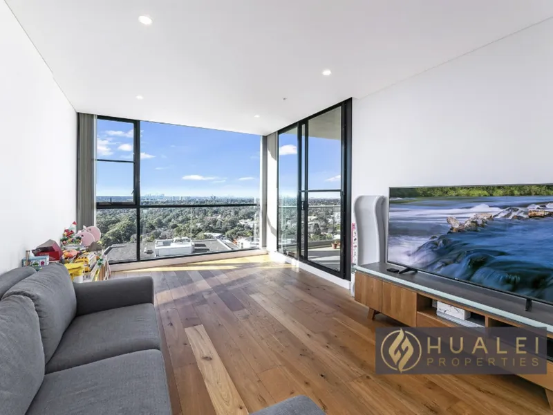 Lifestyle with Views and Convenience
