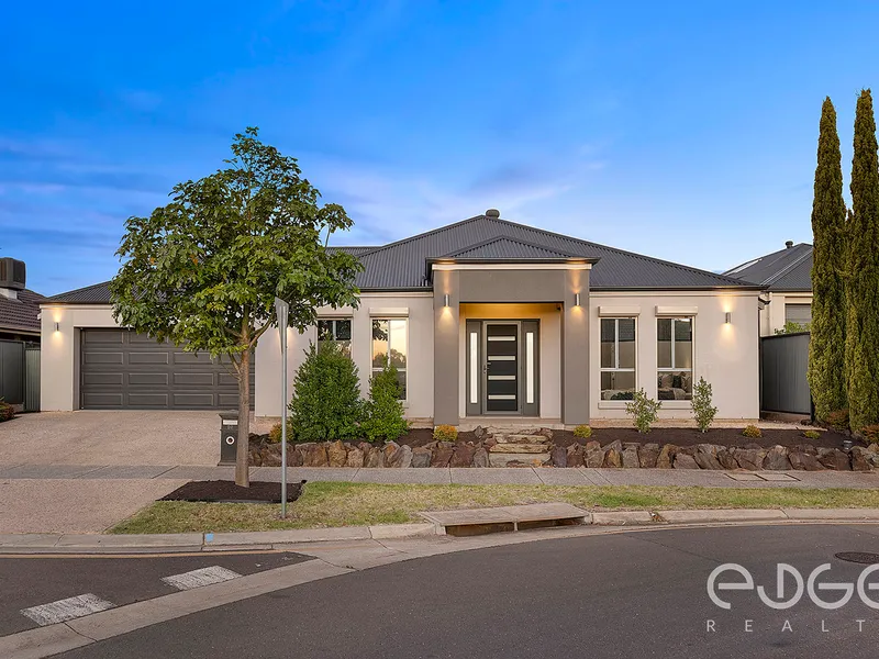 Luxurious Family Living!